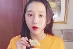 兔子牙吃哈密瓜视频播放,视频播放量飙升！