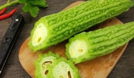 扶手瓜炒菜吃会中毒吗视频,扶手瓜炒菜吃会中毒？揭秘扶手瓜食用风险