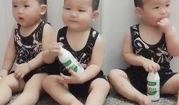 小孩子吃土瓜视频,小萌娃品尝土瓜趣味瞬间