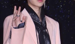 王一博在线吃瓜的视频,揭秘娱乐圈幕后故事