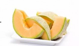 自闭症吃哈密瓜视频,温馨互动传递爱与关怀