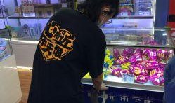 万达大玩家k歌吃瓜视频,欢乐现场尽享视听盛宴