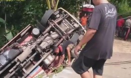 兵哥哥回家吃瓜群众视频,一场温馨的军地互动