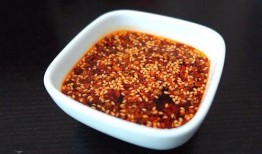 吃瓜撒辣椒面怎么做视频,夏日消暑美食教程