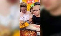 娱乐吃瓜酱吃饭视频,揭秘网红美食短视频背后的故事