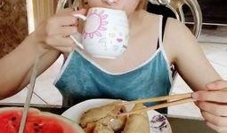 大瓜吃蛋仔视频,揭秘热门短视频背后的趣味与创意