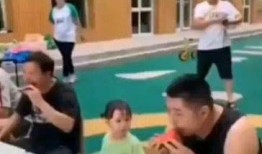 吃瓜比赛幼儿园视频下载,萌娃们萌态百出