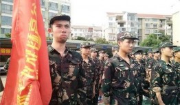 吃瓜群众军训视频真实,吃瓜群众镜头下的青春热血瞬间