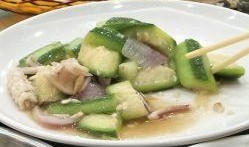 鸡美吃瓜视频,揭秘网红美食背后的趣味故事