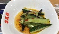 鸡美吃瓜视频,揭秘网红美食背后的趣味故事