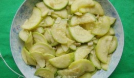 小瓜炒着吃用掏籽嘛视频