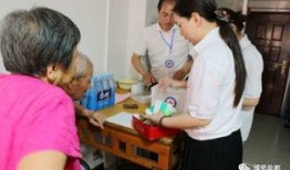 外卖小哥送餐吃瓜视频,意外走红网络