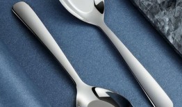 网红吃瓜铁锹勺子视频,铁锹勺子大显身手