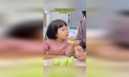 萌娃吃瓜素材视频下载,萌态百出，萌化你的心